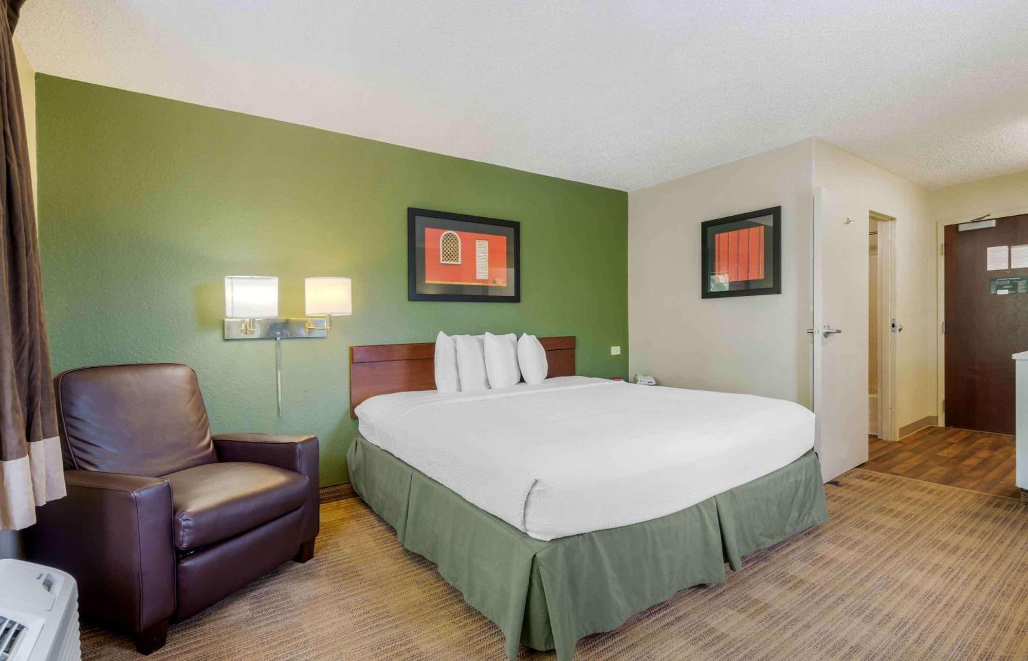 Extended Stay America Select Suites - Orlando - Maitland - 1760 Pembrook Dr Altamonte Springs Exterior foto